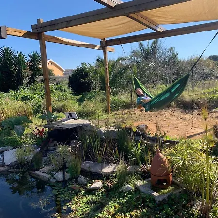 Coliving Surf & Permaculture - Vivenda Felicidade Penzion *